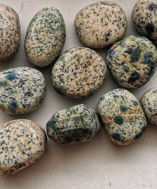 Alternative view of K2 Pakistano Granitas