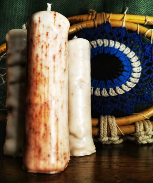 Alternative view of Žvakė LOTUS